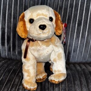 SOLD. Vintage 2004 Ty Beanie Baby - Badges the Dog (Retired) - MWMT